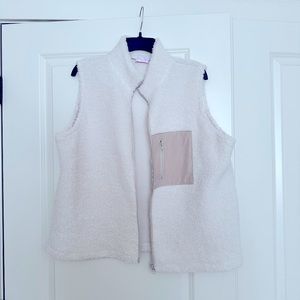 Pink Lily Sherpa vest size XL